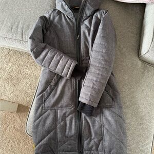 Lolë Women's Gray Jacket